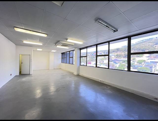 81M² OFFICE TO LET IN CAPE TOWN CITY CENTRE